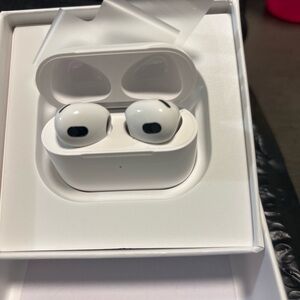 Wireless Earbuds with Charging Case